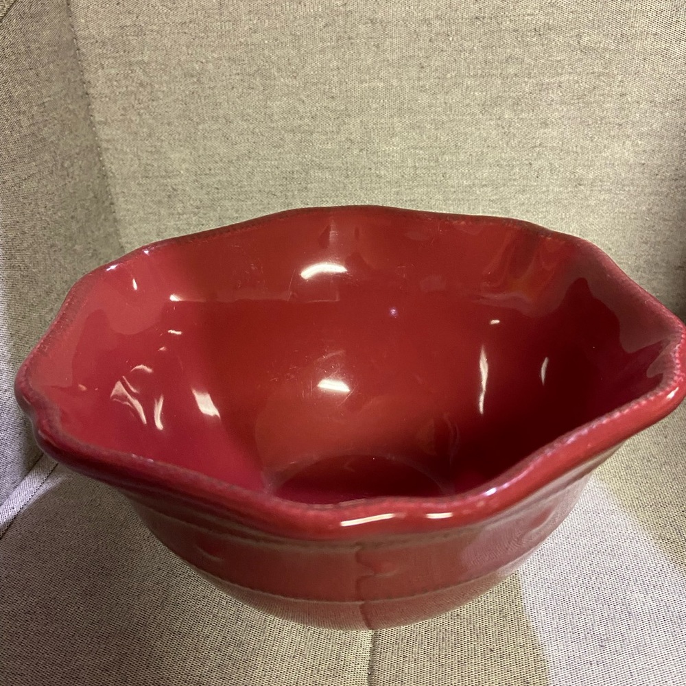 Small Ceramic decorative Bowl - red/burgundy.